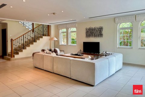 Vila di Jumeirah Park, Dubai, UAE 4 bilik tidur, 741.8 meter persegi № 699954 - foto 6