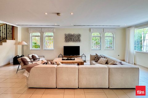 Vila v Jumeirah Park, Dubai, SAE 4 ložnice, 741.8 m² Č.: 699954 - fotografie 4
