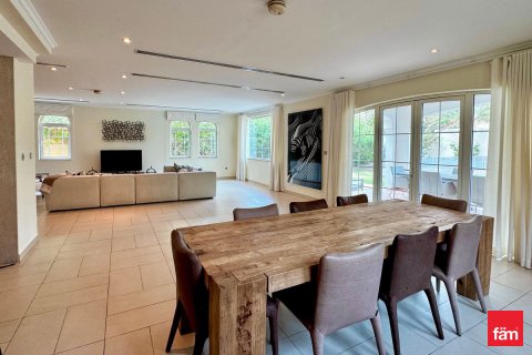 Vila di Jumeirah Park, Dubai, UAE 4 bilik tidur, 741.8 meter persegi № 699954 - foto 9