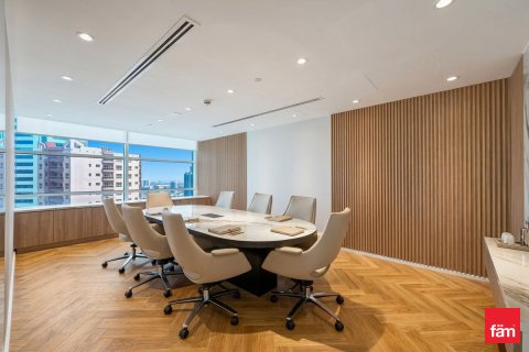 Dubai, BAE’de kiralık ofis 851.3 m&sup2; No 699955 - fotoğraf 9