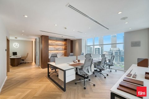 Dubai, BAE’de kiralık ofis 851.3 m&sup2; No 699955 - fotoğraf 6