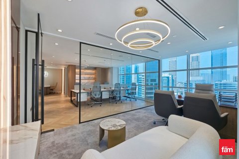 Dubai, BAE’de kiralık ofis 851.3 m&sup2; No 699955 - fotoğraf 5