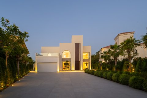 Villa zum Verkauf in Jumeirah Islands, Dubai, VAE 5 Schlafzimmer, 1001.45 m2 Nr. 748799 - Foto 2