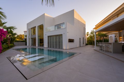 Villa zum Verkauf in Jumeirah Islands, Dubai, VAE 5 Schlafzimmer, 1001.45 m2 Nr. 748799 - Foto 19