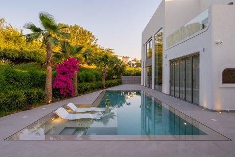Villa zum Verkauf in Jumeirah Islands, Dubai, VAE 5 Schlafzimmer, 1001.45 m2 Nr. 748799 - Foto 18