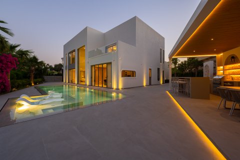 Villa i Jumeirah Islands, Dubai, UAE 5 soveværelser, 1001.45 kvm № 748799