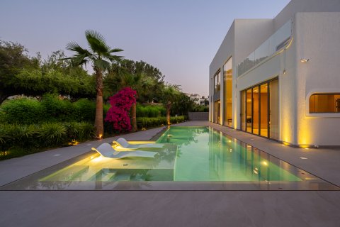 Villa zum Verkauf in Jumeirah Islands, Dubai, VAE 5 Schlafzimmer, 1001.45 m2 Nr. 748799 - Foto 23