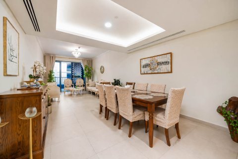 Apartment in Mirdif, Dubai, UAE 3 bedrooms, 169.33 sq.m. № 748797 - photo 5