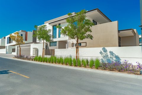 Villa itt: Al Furjan, Dubai, EAE, 5 hálószoba, 461 m², azonosító: 665100 - fénykép 1