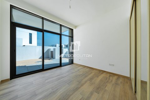 Villa itt: Al Furjan, Dubai, EAE, 5 hálószoba, 461 m², azonosító: 665100 - fénykép 26