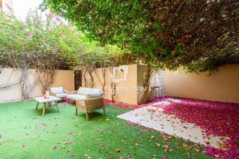 Apartman u Old Town, Dubai, UAE 2 spavaćih soba, 174 m2 Br. 665103 - fotografija 1