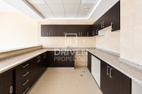 Vila v Dubai Land, SAE 4 ložnice, 414.44 m² Č.: 743296 - fotografie 4