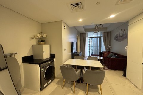 Квартира в Бизнес-Бэй, Дубай, ОАЭ 2 спальни, 74м2 № 687963