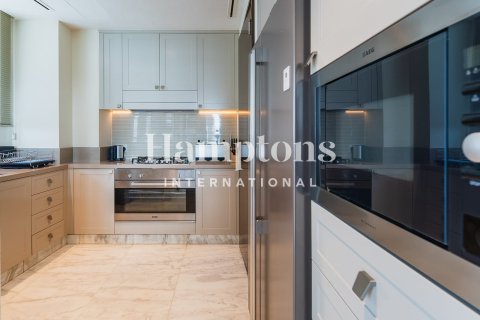 Apartemen di Downtown Dubai (Downtown Burj Dubai), UEA 3 kamar tidur, 184.41245500 m2 nomor 686724 - foto 18