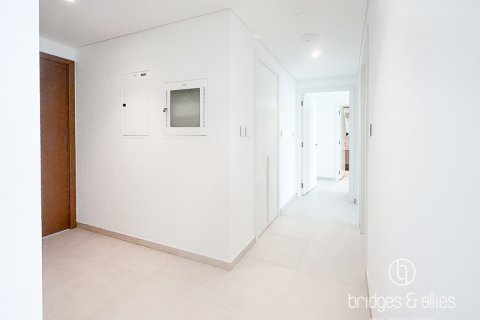 Appartement te huur in Downtown Dubai (Downtown Burj Dubai), Dubai, VAE 2 slaapkamers, 107 vr.m., nr 686685 - foto 17