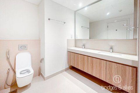 Appartement te huur in Downtown Dubai (Downtown Burj Dubai), Dubai, VAE 2 slaapkamers, 107 vr.m., nr 686685 - foto 26