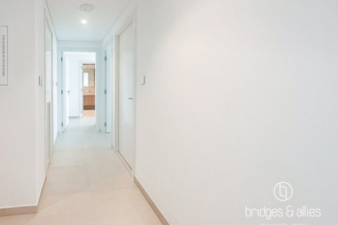 Appartement te huur in Downtown Dubai (Downtown Burj Dubai), Dubai, VAE 2 slaapkamers, 107 vr.m., nr 686685 - foto 14