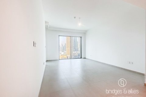 Appartement te huur in Downtown Dubai (Downtown Burj Dubai), Dubai, VAE 2 slaapkamers, 107 vr.m., nr 686685 - foto 23
