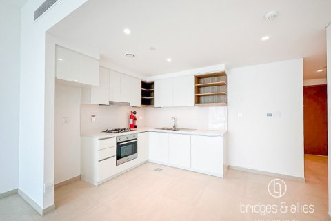 Appartement te huur in Downtown Dubai (Downtown Burj Dubai), Dubai, VAE 2 slaapkamers, 107 vr.m., nr 686685 - foto 13