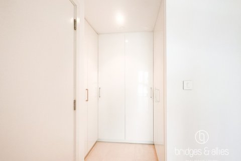 Appartement te huur in Downtown Dubai (Downtown Burj Dubai), Dubai, VAE 2 slaapkamers, 107 vr.m., nr 686685 - foto 16