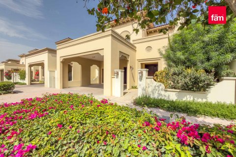 Vila v Dubai, SAE 3 ložnice, 405 m² Č.: 696845