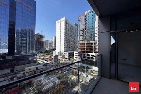 آپارتمان برای اجاره در Business Bay، Dubai، امارات متحده عربی 1 خوابه ، 82.6 متر مربع ، شماره 696848 - تصویر 2