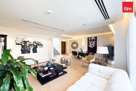 טאונהאוס ב Dubai, איחוד האמירויות 3 חדרי שינה, 161 מ