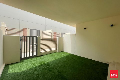 Таунхаус Дубай, БАӘ-да 2 жатын бөлмелер, 96.2 м² № 624824 - фото 10