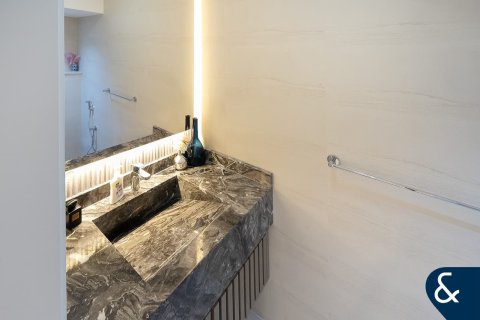 Vila di Al Furjan, Dubai, UAE 4 bilik tidur, 423 meter persegi № 685120 - foto 14