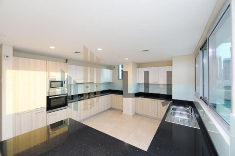Apartament në Al Reem Island, Abu Dhabi, Emiratet e Bashkuara Arabe 3 dhoma gjumi, 453.3 m2. № 573124 - Foto 6