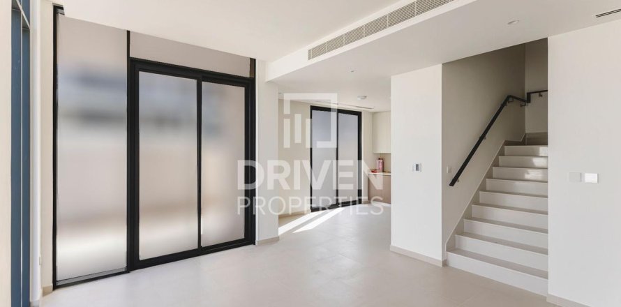 Huvila Dubai South (Dubai World Central), Dubai, Arabiemiraatit 4 makuuhuonetta, 335.75 m2 № 758950