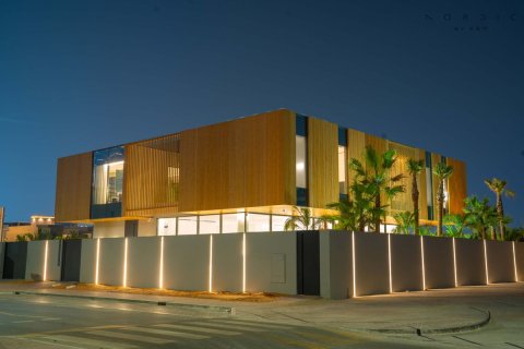 Al Wasl, Dubai, संयुक्त अरब अमीरात में विला, 6 बेडरूम, 994.3 वर्ग मीटर, संख्या 691331 - फ़ोटो 12