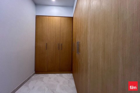 וילה להשכרה ב Dubai, איחוד האמירויות  4 חדרי שינה, 275 מ"ר, מספר 691329 - תמונה 9