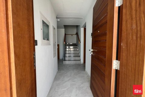 וילה להשכרה ב Dubai, איחוד האמירויות  4 חדרי שינה, 275 מ"ר, מספר 691329 - תמונה 11