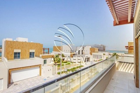 Vilë në The Marina, Abu Dhabi, Emiratet e Bashkuara Arabe 6 dhoma gjumi, 826 m2. № 615863 - Foto 10