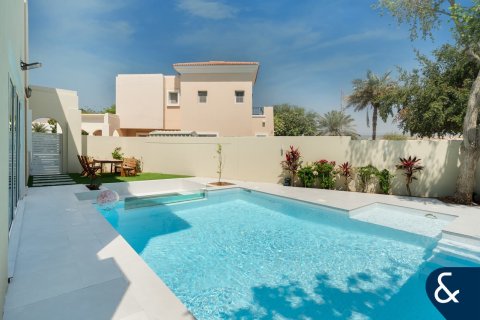 Villa te koop in Arabian Ranches, Dubai, VAE 3 slaapkamers, 228 vr.m., nr 667329 - foto 17