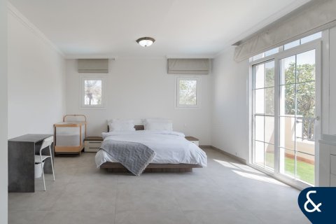 Villa te koop in Arabian Ranches, Dubai, VAE 3 slaapkamers, 228 vr.m., nr 667329 - foto 8