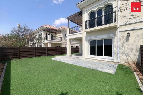Vila u gradu Dubai, UAE 4 spavaće sobe, 352.8 m2 Br. 723064 - Slika 5