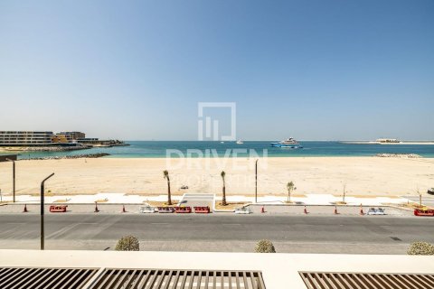 Vila v Jumeirah, Dubai, SAE 3 ložnice, 287 m² Č.: 601872 - fotografie 24