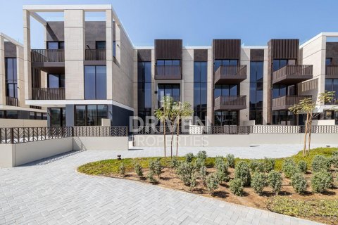 Vila v Jumeirah, Dubai, SAE 3 ložnice, 287 m² Č.: 601872 - fotografie 22
