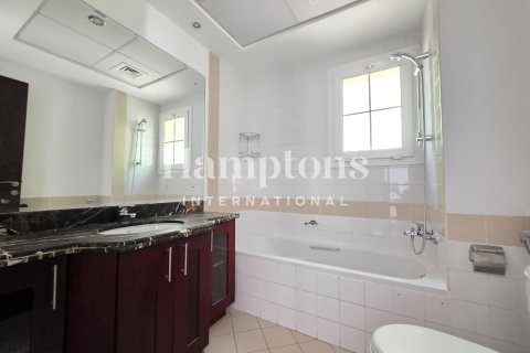 Rumah bandar di Arabian Ranches 2, Dubai, UAE 3 bilik tidur, 328.44926620 meter persegi № 712651 - foto 16