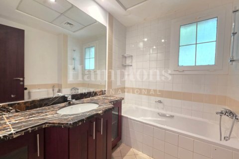 Townhouse sa Arabian Ranches 2, Dubai, UAE 3 silid-tulugan, 328.44926620 sq.m. № 712651 - larawan 16