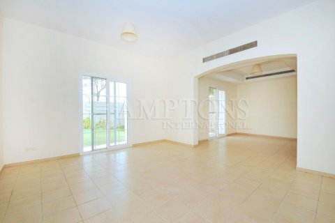Зняти в оренду таунхаус в Arabian Ranches 2, Дубай, ОАЕ 3 спальні, 226.31170800м2, № 712651 - фото 13