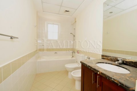 Зняти в оренду таунхаус в Arabian Ranches 2, Дубай, ОАЕ 3 спальні, 226.31170800м2, № 712651 - фото 2