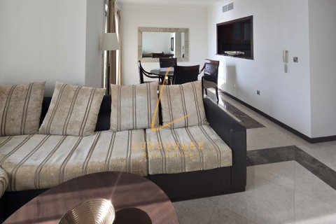 Apartment in Dubai, UAE 2 bedrooms, 136 sq.m. № 760837 - photo 5