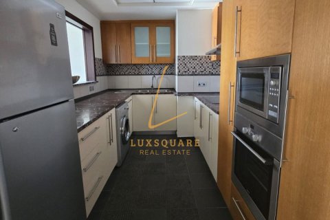 Apartment in Dubai, UAE 2 bedrooms, 136 sq.m. № 760837 - photo 2