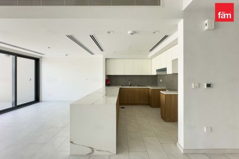 Shtëpi në qytet në Dubai, Emiratet e Bashkuara Arabe 3 dhoma gjumi, 161 m2. № 571931 - Foto 2