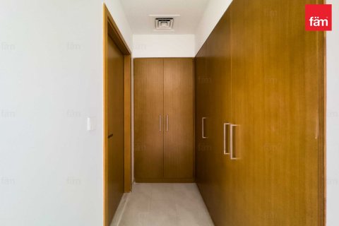 Shtëpi në qytet në Dubai, Emiratet e Bashkuara Arabe 3 dhoma gjumi, 161 m2. № 571931 - Foto 19