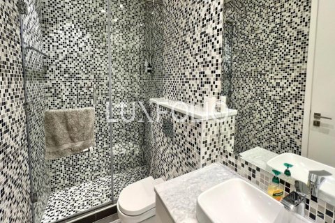 Townhouse in Jumeirah Golf Estates, Dubai, UAE 3 bedrooms, 265 sq.m. № 628302 - photo 10