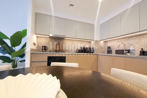 Apartment in Dubai Harbour, UAE 2 bedrooms, 107.44975174 sq.m. № 583617 - photo 4